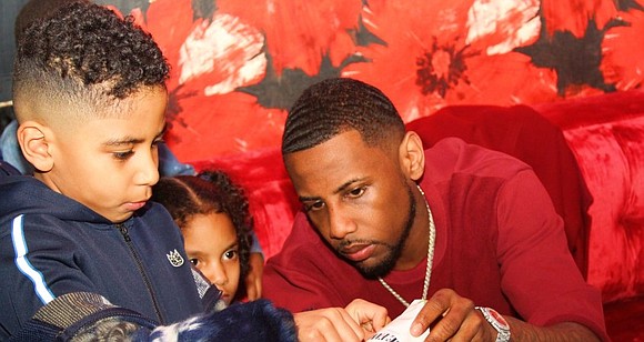 Fabolous made Christmas come early for kids in the Madison Square Boys and Girls Club of Brooklyn this year with …