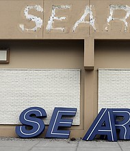 Attorneys for Sears Holdings were scheduled to give an update on efforts to save the company. But nearly 90 minutes after the scheduled start of the hearing, the court postponed it for at least another hour.