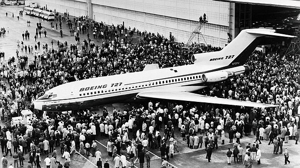 Air travelers will no longer be able to enjoy the Boeing 727's distinctive design after the jet made its last commercial passenger flight.