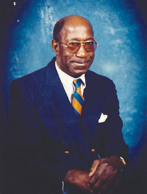 John Davis “John D.” Williams, a former teacher, coach and athletic director at Armstrong High School, has died.