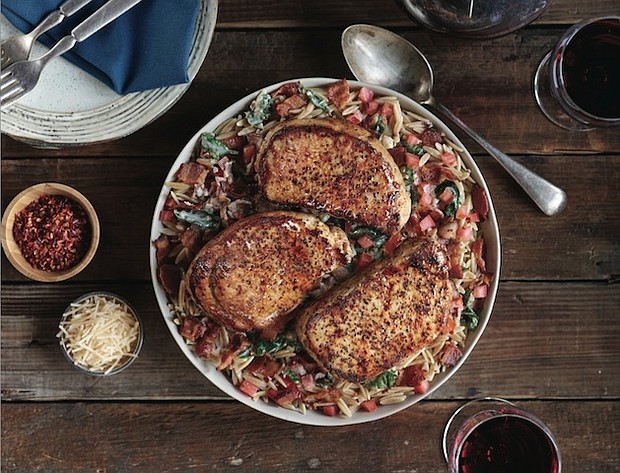 Pork Chops in Creamy Roasted Garlic Florentine Sauce