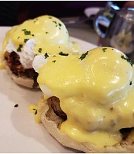 West 82 Bar & Grill eggs benedict