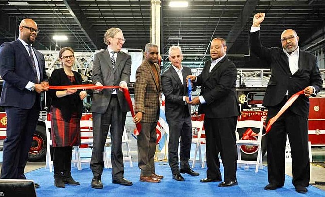 Community members and local government officials recently hosted a ribbon-cutting ceremony for the Chicago Department of Fleet and Facility Management’s new headquarters in Englewood. Photo
Credit: Patrick Pyszka/City of Chicago
