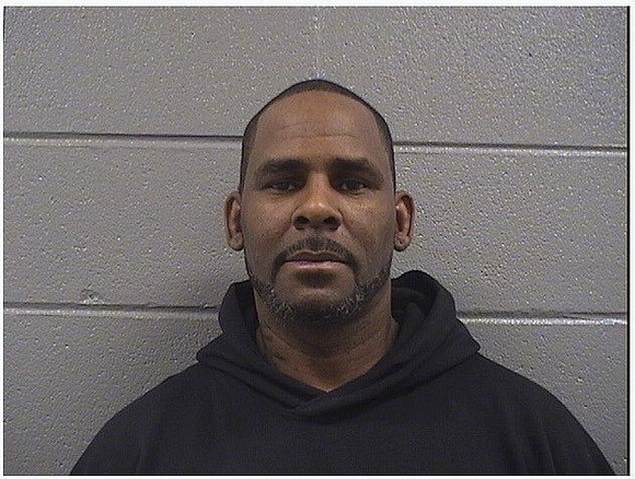 Moments after R. Kelly pleaded not guilty to aggravated sexual abuse, the attorney for one of his accusers said there's …