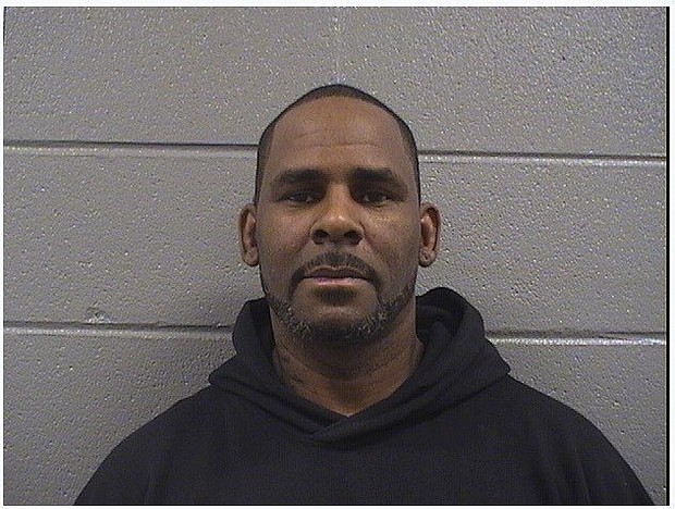 After spending the weekend in jail, R. Kelly is going back to court Monday for the second time in two days.