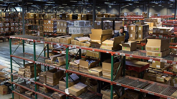 Online retailer Overstock really doesn't want to be in the e-commerce business anymore.

CREDIT: Cayce Clifford/Bloomberg/Getty Images