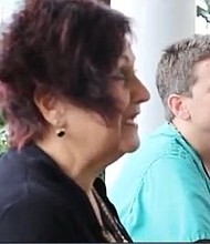 A local doctor is giving her co-worker another chance at life. Once Dr. Melanie Altizer found out her friend at Lee Health, Marianne McGiffin needed a kidney transplant she went and got tested to be a donor.