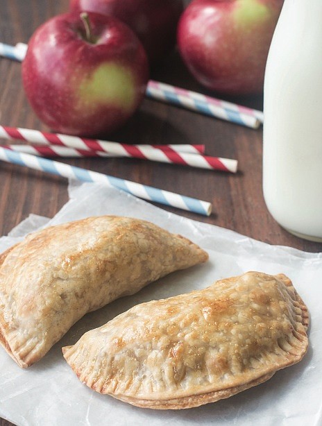Mini Apple Pie Empanadas