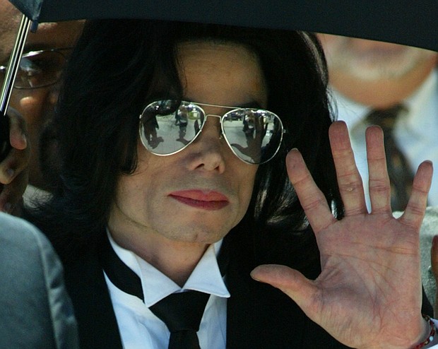 Radio stations in New Zealand and Canada have dropped Michael Jackson from their playlists, following new accusations of abuse by the late pop star in the documentary "Leaving Neverland."