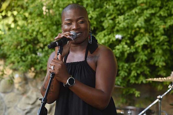 Another young sister seems to have died too soon. Janice Freeman, who was a contestant on the NBC singing competition …