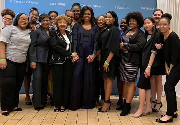 Students at Worthing High School had a surprise meeting with Michelle Obama. The former first lady was in Houston Saturday …