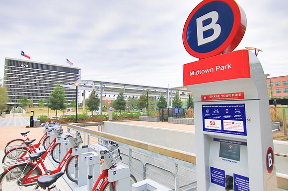 Midtown Houston has just added a 13-dock Houston BCycle station to the Northeast corner of Midtown Park. Already the most …