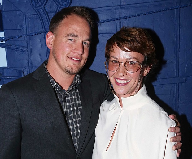 You oughta know that Alanis Morissette is expecting again