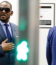 R. Kelly has given his first performance since getting out of jail and reportedly it was brief.