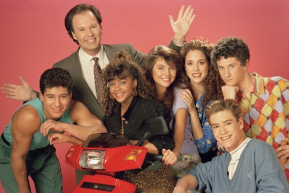 The cast of "Saved By the Bell" wants everyone to know they really did stay friends forever.