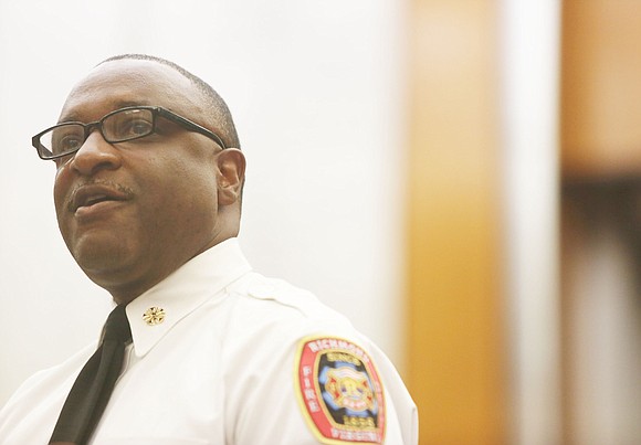 Richmond City Council’s Public Safety Committee voted to kill legislation that would give Fire Chief Melvin Carter greater decision-making authority ...