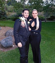 At the age of 34, Khloé Kardashian finally attended her first high school prom, thanks to an invite from a fan.