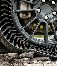 The Michelin Uptis Prototype in action.