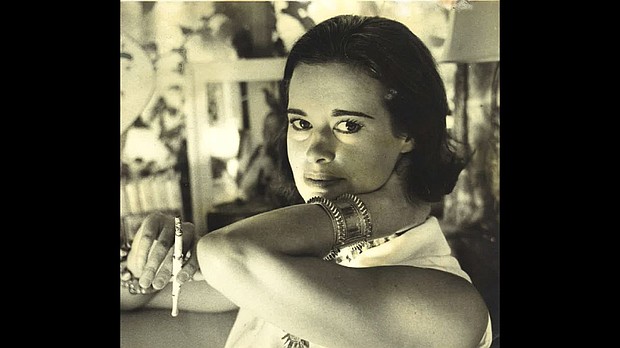 Gloria Vanderbilt died Monday morning, according to her son, CNN's Anderson Cooper. The fashion designer and socialite was 95.