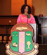 Dr. Shawn E. Simmons, Featured Speaker for the Celebration, addressing the audience.