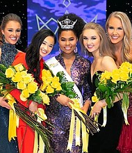 Miss Texas 2019 Chandler Foreman and the runner ups/photo by BluDoor Studios