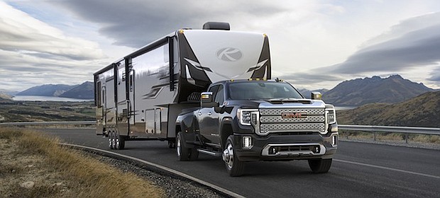 2020 GMC Sierra 3500 HD Denali Dual Rear Wheel