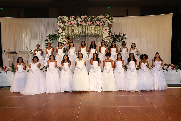 Alpha Kappa Alpha Sorority, Inc. - Alpha Kappa Omega Chapter 2019 Debutantes
