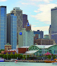 From iconic architecture to tasty food experiences, tours in Chicago offer an opportunity to see the city for the first time or explore it all over again.