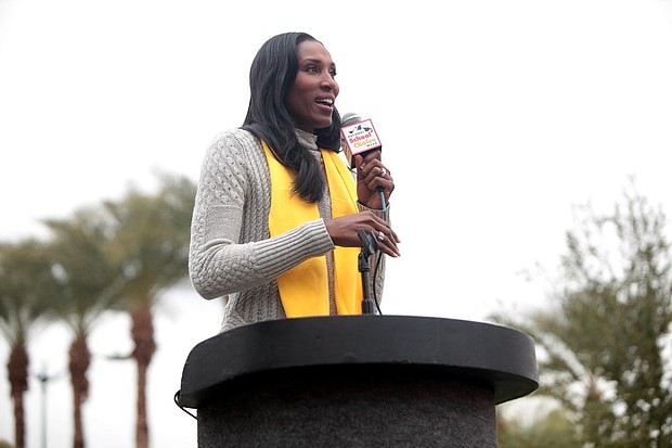WNBA great Lisa Leslie (photo via flickr.com)