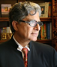 Deepak Chopra/
Photo Credits: Todd MacMillan, Jeremiah Sullivan, Harmony Books/Random House