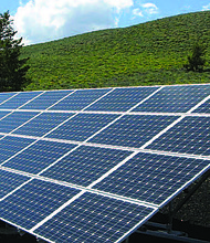 The Illinois Clean Jobs Coalition (ICJC) is celebrating National Energy Awareness Month with a Saturday series of Listen, Lead, Share (LLS) events throughout south and west side neighborhoods in Chicago this October.