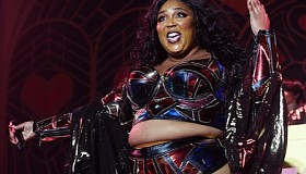 Lizzo is sharing writing credit on her hit song “Truth Hurts” with the creator behind the song’s signature line, but …