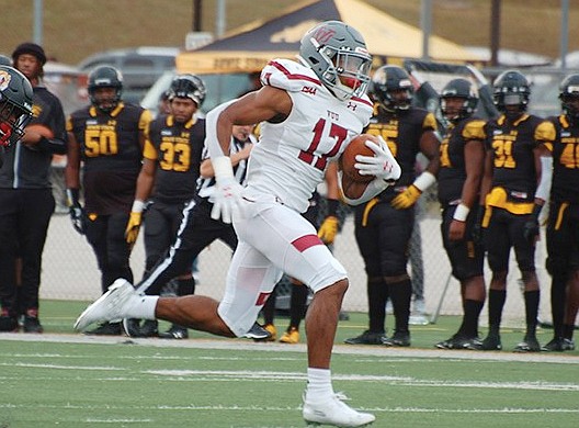 Virginia Union University’s Charles Hall heads down the field in last Saturday’s game against the Bowie State Bulldogs. Despite the Panthers’ ultimate loss, Hall had a good day, catching three passes for 99 yards, including a 75-yard touchdown catch.