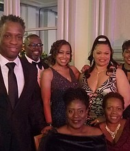 Pictured Left to right: Carolyn Palmer, State Fasrm Agent Darren Tillis; WVON Morning Show Host Maze Jackson; MWRD President, Kari K. Steele; State Farm PAS; Lisa Cooper; StateFarm Agent Lori Hayes-
Shaw, Verizon Dir. of CE Steven E. Shaw. Seated: Sherrell Tilllis, Will Count Top Ladies