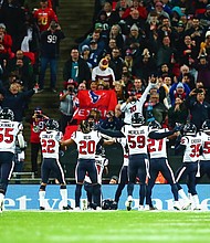 Texans celebrate - credit FB.com/HoustonTexans
