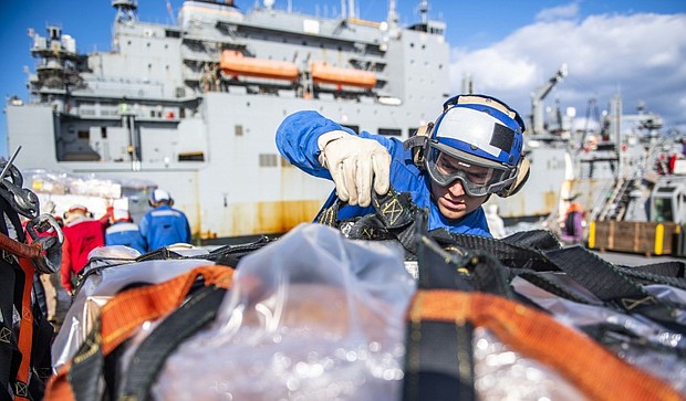 Photo by Petty Officer 2nd Class Taylor DiMartino