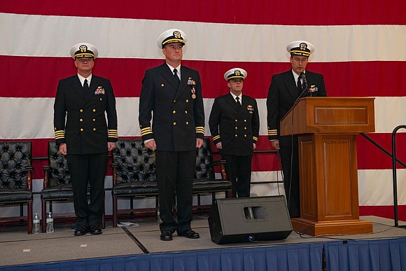 VIRGINIA BEACH, Va. – Cmdr. William M. Mathis, a native of Houston, was relieved by Cmdr. Juston R. Kuch during …