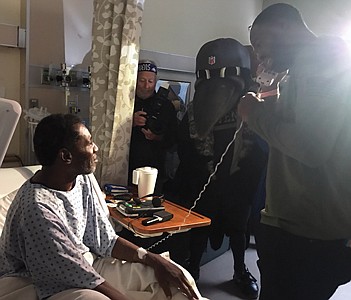 The VA visit was followed by the Ravens’ Salute to Service game November 17, 2019 against the Texans during which ... The VA visit was followed by the Ravens’ Salute to Service game November 17, 2019 against the Texans during which ...
