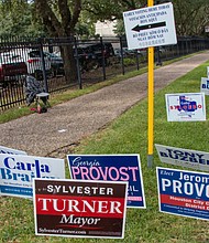 A polling location during early voting./Chris Paul