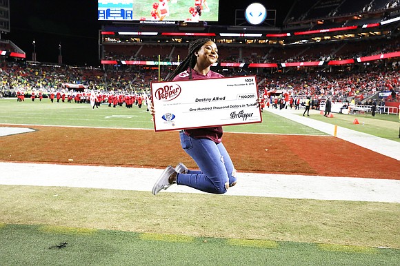 Dr Pepper celebrated its 11th annual Tuition Giveaway during College Football Conference Championship weekend by awarding $725,000 in tuition to …