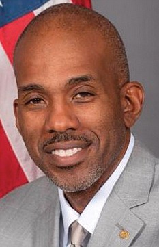 We are not surprised that Damon E. Duncan, chief executive officer of the Richmond Redevelopment and Housing Authority, decided to ...
