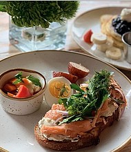 Breakfast at The Dunlavy_photo by Swanky Maven