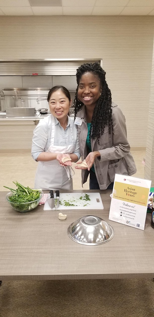 Making Dumpling at the Chinese Community Center_photo by Totally Randie