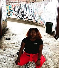 Totally Randie at one of Houston's more artistic sites_photo by Jo-Carolyn Goode