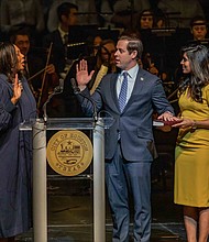 Controller Brown getting sworn into office
