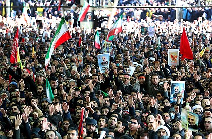 Iranian mourners