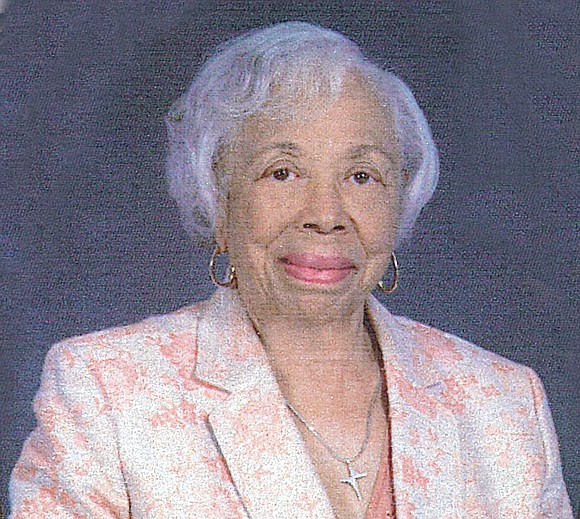 Fueled by a love of education, Thelma Mealy Robinson rose from teacher to principal to assistant superintendent during a career ...