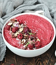 Raspberry Coconut Smoothie Bowl