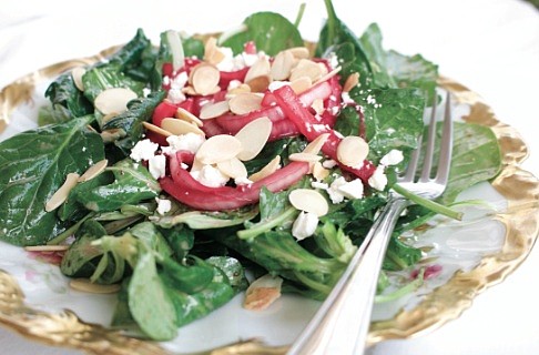 Spinach and Frisee Salad:
