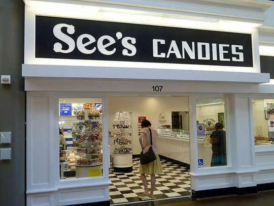 see sees candy